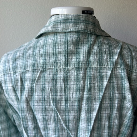 Pendleton top size XS shades of green sage button up women’s fitted - Picture 6 of 11